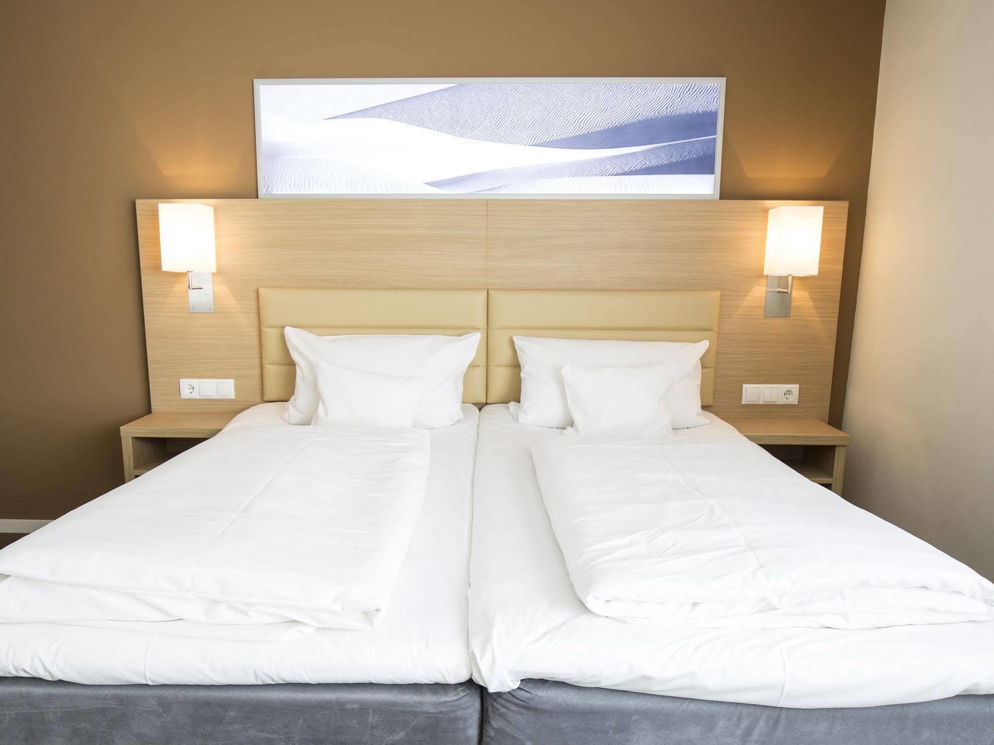 Bonnox Boardinghouse &