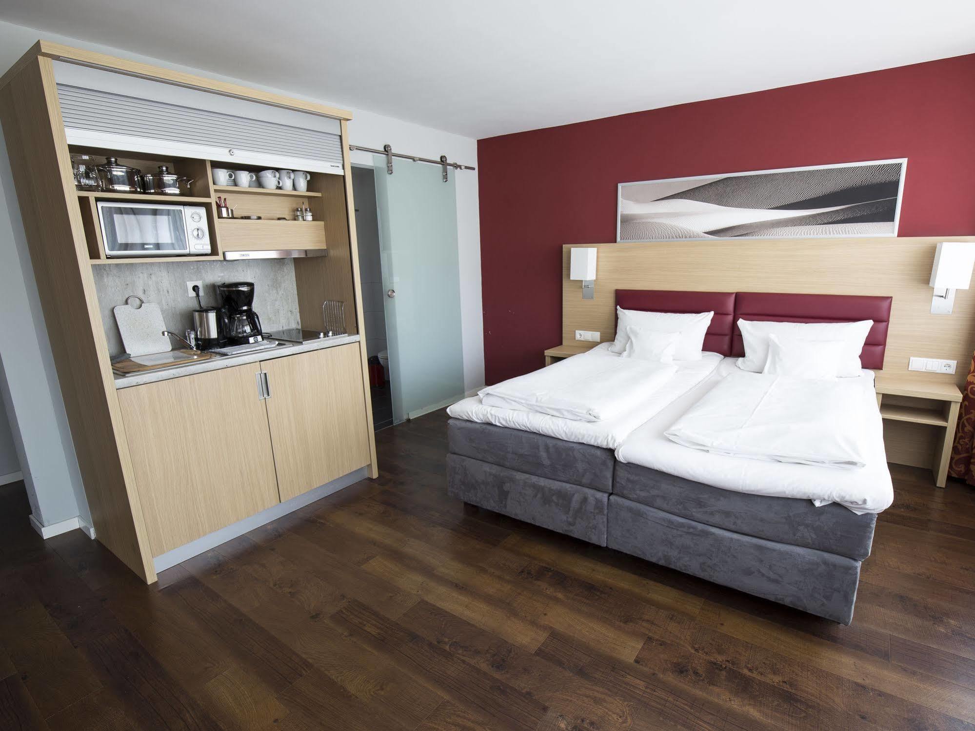 Bonnox Boardinghouse & 3* Bonn